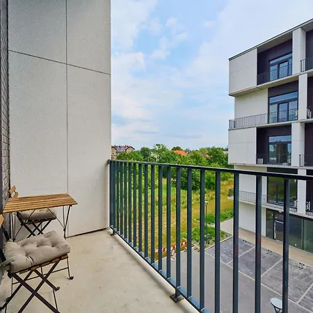 Mezzanine Studio Zarembowicza Airport By Renters Apartment Wroclaw