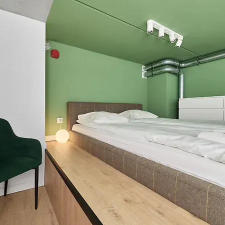 Mezzanine Studio Zarembowicza Airport By Renters Apartment