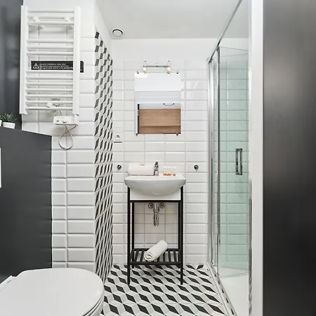 Mezzanine Studio Zarembowicza Airport By Renters *